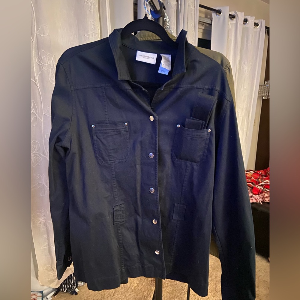 Liz Claiborne black shirt jacket size clothes